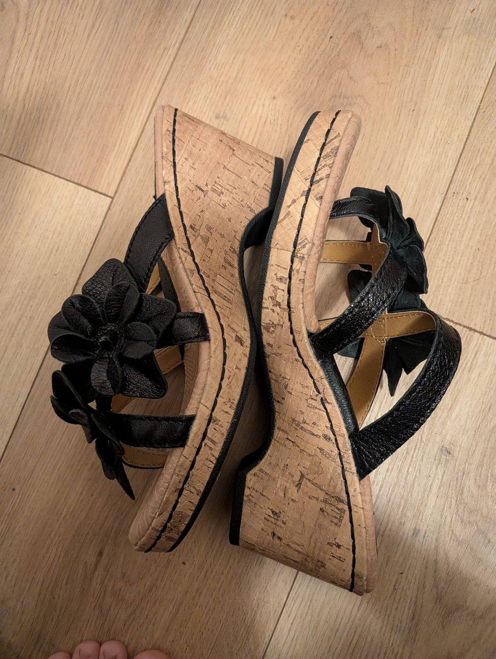 Merona Black Floral Cork Wedge Sandals With Floral Accent